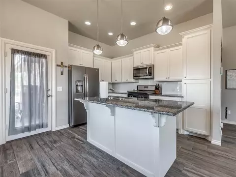 338 Raymond Ln, Piedmont, OK 73078