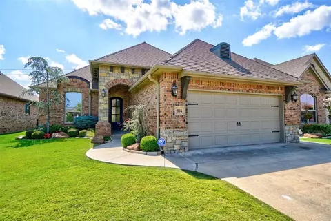 1104 SW 110th Ter, Oklahoma City, OK 73170