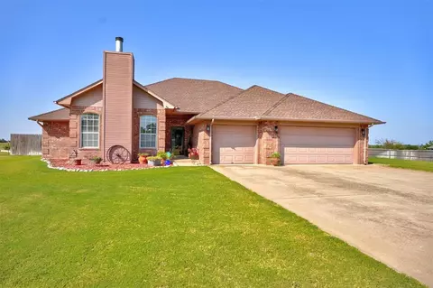 3923 Deer Xing, Edmond, OK 73025