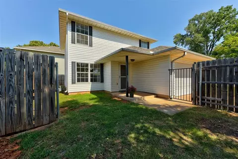 417 Belmont Cir, Edmond, OK 73034