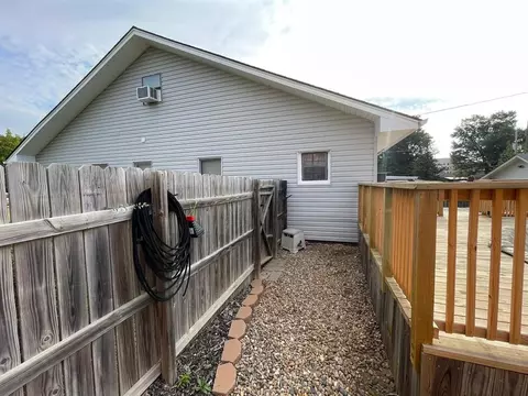 925 E Broadway St, Cushing, OK 74023 photo 7