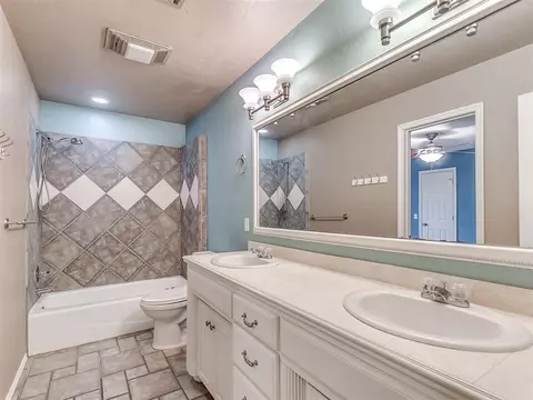 1815 Excaliber Dr, Tuttle, OK 73089 photo 34