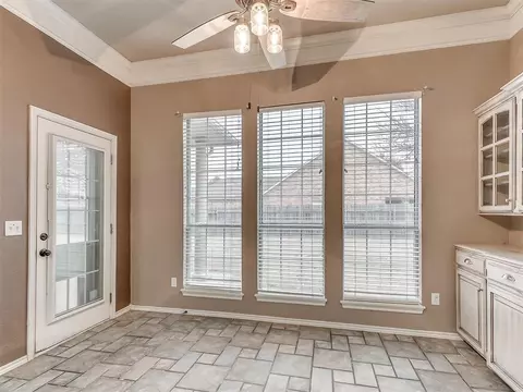 1815 Excaliber Dr, Tuttle, OK 73089 photo 13