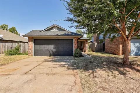 7721 NW 105th Ter, Oklahoma City, OK 73162