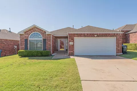 133 Bradford Pl, Midwest City, OK 73130