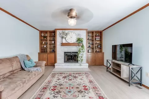 8232 NW 111th Ter, Oklahoma City, OK 73162