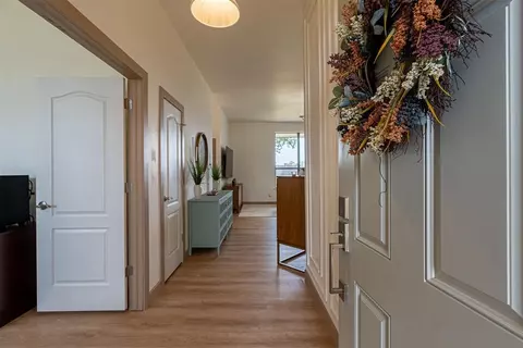 708 Shadowlake Rd, Norman, OK 73071 photo 4