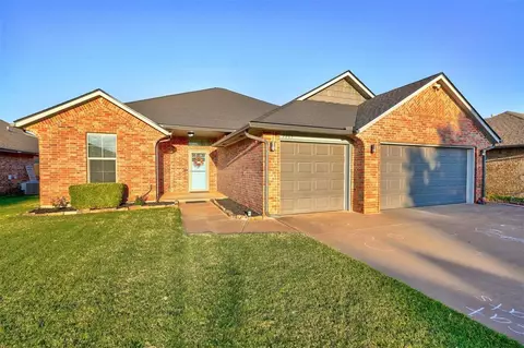 9205 Misty Ln, Oklahoma City, OK 73160