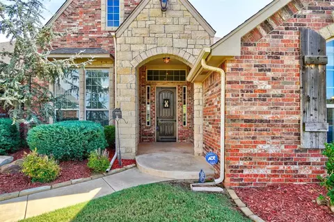 14816 Stone Manor Dr, Oklahoma City, OK 73142