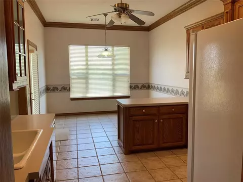 812 Grandview Rd, Tuttle, OK 73089 photo 12