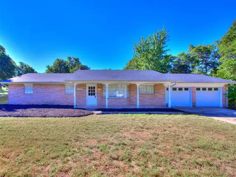 13718 NE 8th St, Choctaw, OK 73020