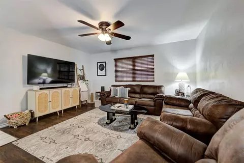 512 N Buchanan St, Crescent, OK 73028 photo 8