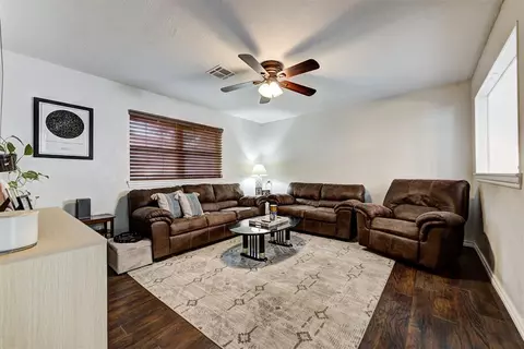 512 N Buchanan St, Crescent, OK 73028 photo 7