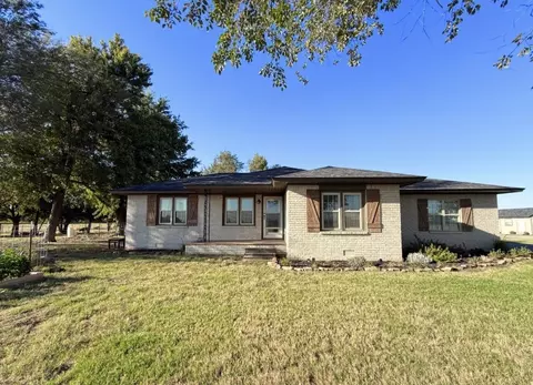 11165 E 790 Rd, Kingfisher, OK 73750