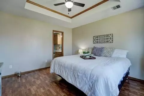 1904 Bluegrass Ct, Moore, OK 73160 photo 20