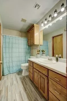1904 Bluegrass Ct, Moore, OK 73160 photo 21
