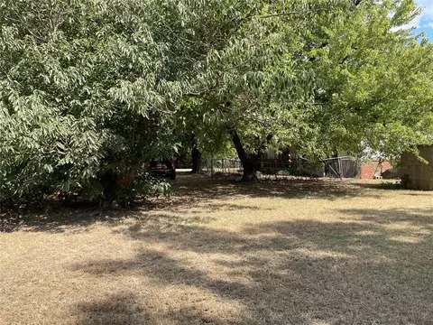2906 Elm St, El Reno, OK 73036
