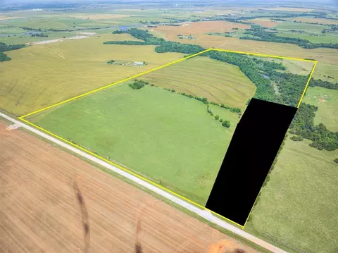 4120 N Cedar Rd, Calumet, OK 73014