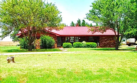 20039 E County Road 169, Olustee, OK 73521 photo 2