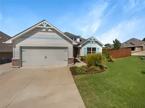 8025 Sweetgum St, Edmond, OK 73034