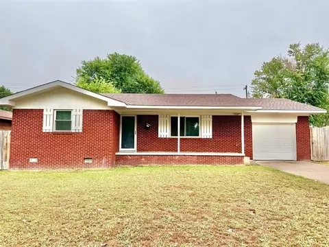 703 S Dungan Ave, Cushing, OK 74023