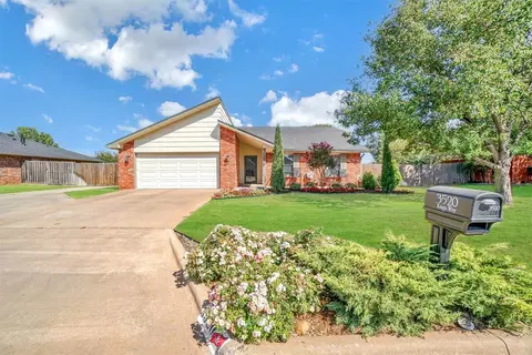 3520 Kings Way, Altus, OK 73521