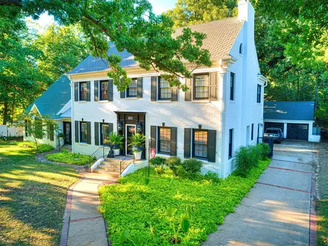 503 Shawnee St, Norman, OK 73071