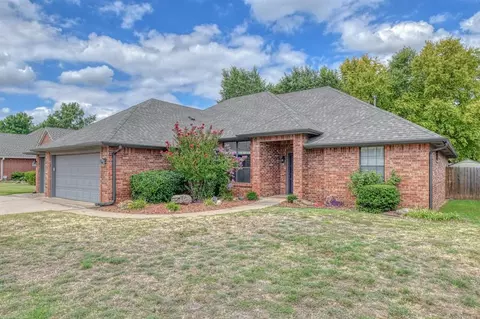 3613 Quail Springs Dr, Norman, OK 73072