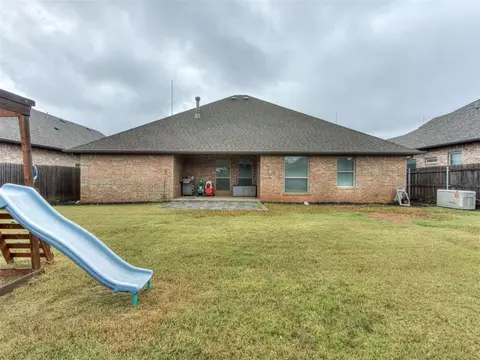 1909 NE 25th St, Moore, OK 73160 photo 33