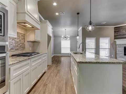1909 NE 25th St, Moore, OK 73160 photo 11