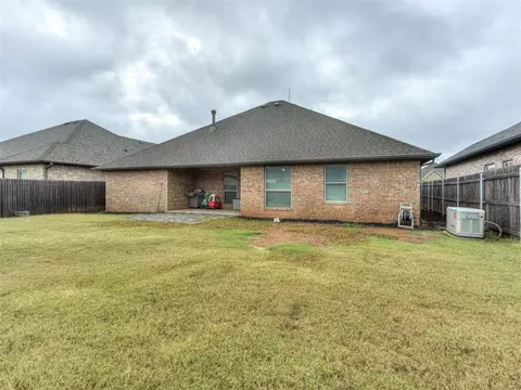 1909 NE 25th St, Moore, OK 73160 photo 32
