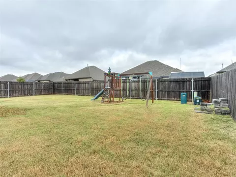 1909 NE 25th St, Moore, OK 73160 photo 34