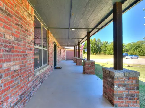 29259 Clearpond Rd, Mcloud, OK 74851 photo 5