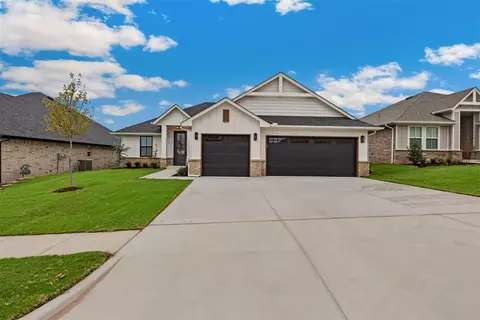 2232 Los Angeles Ave, Edmond, OK 73034