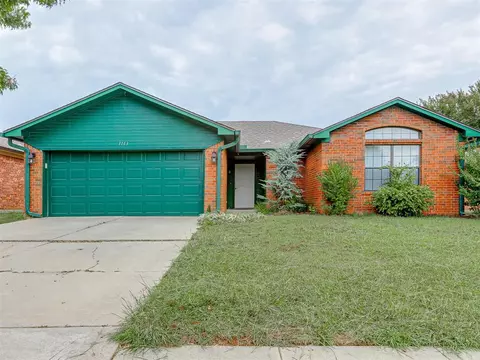 1113 Kenwood Dr, Norman, OK 73071