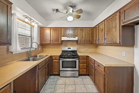 409 E Orbit, Guthrie, OK 73044 photo 11