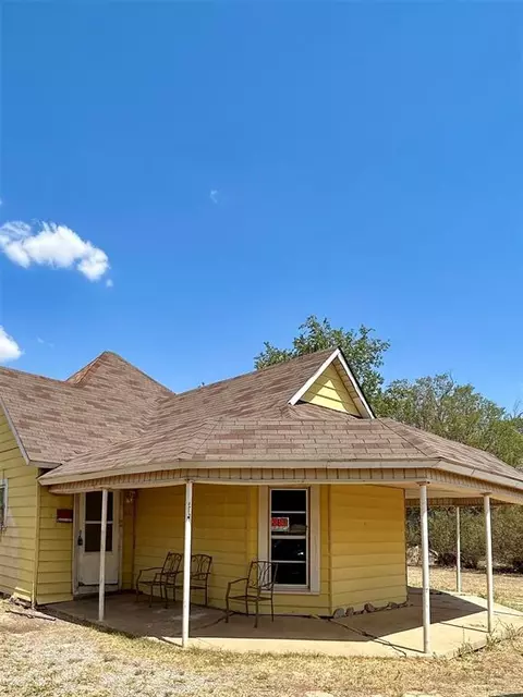 413 W A St, Eldorado, OK 73537 photo 1