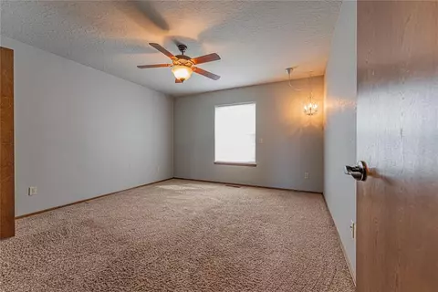 307 Hannah Dr, Tuttle, OK 73089 photo 24