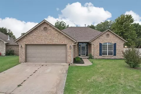 2500 Bradford Ct, Shawnee, OK 74804