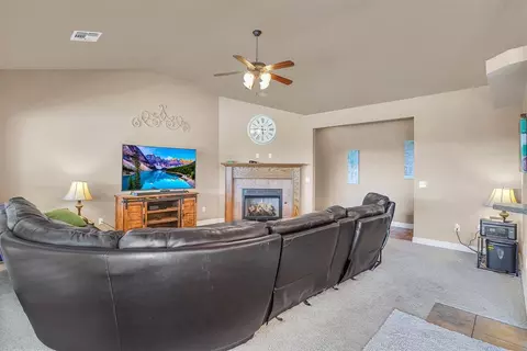 1800 White Tail Cir, Altus, OK 73521 photo 8