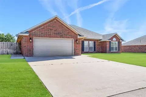 1800 White Tail Cir, Altus, OK 73521 photo 3