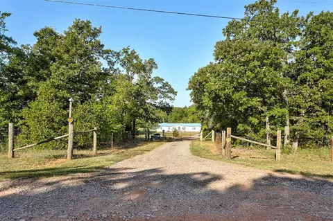 15401 Hickory Rd, Newalla, OK 74857