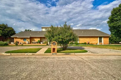 6901 NW 100th St, Oklahoma City, OK 73162