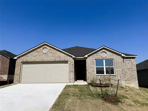 6157 Bradford Pear Ln, Edmond, OK 73034