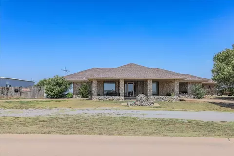 3046 Old 66 Rd, Hydro, OK 73048 photo 1