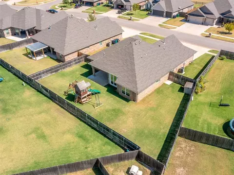 14209 Kamber Dr, Yukon, OK 73099 photo 37
