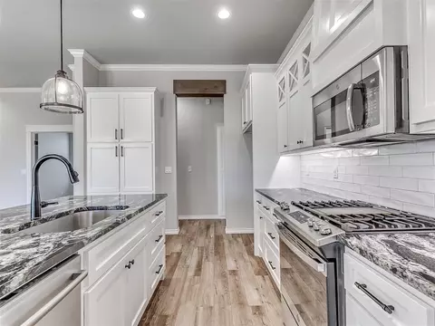 14209 Kamber Dr, Yukon, OK 73099 photo 7