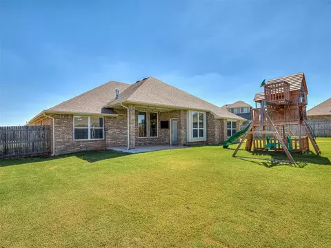 14209 Kamber Dr, Yukon, OK 73099 photo 34