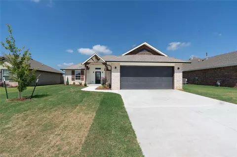 513 Hackberry Ln, Washington, OK 73093