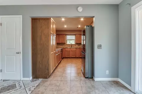 1244 N 2nd St, Harrah, OK 73045 photo 7